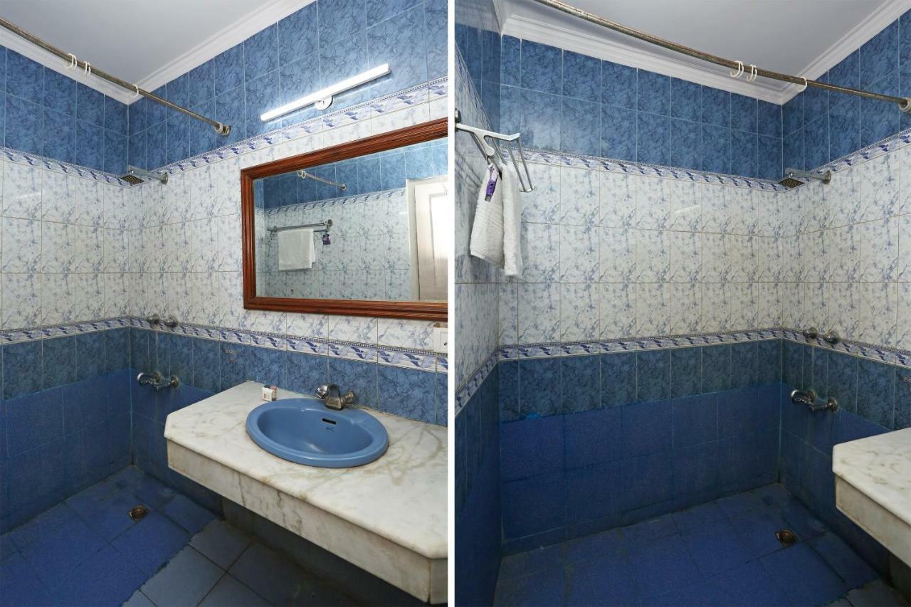 Oyo 472 Hotel Sareen Нью-Дели Экстерьер фото